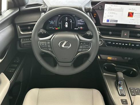 New 2026 Lexus UX 300h FWD image 12