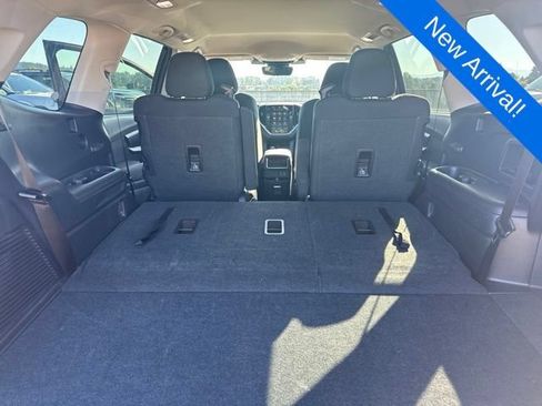 Certified 2025 Subaru Ascent Premium AWD/4WD image 9