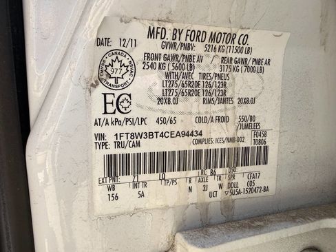 Used 2012 Ford F350 Lariat w/ FX4 4X4 Off-Road Pkg image 44