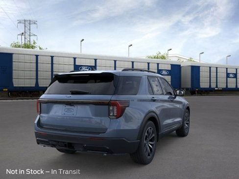 New 2026 Ford Explorer ST-Line image 8