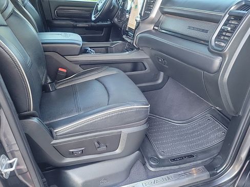 Used 2022 RAM 3500 Limited image 15