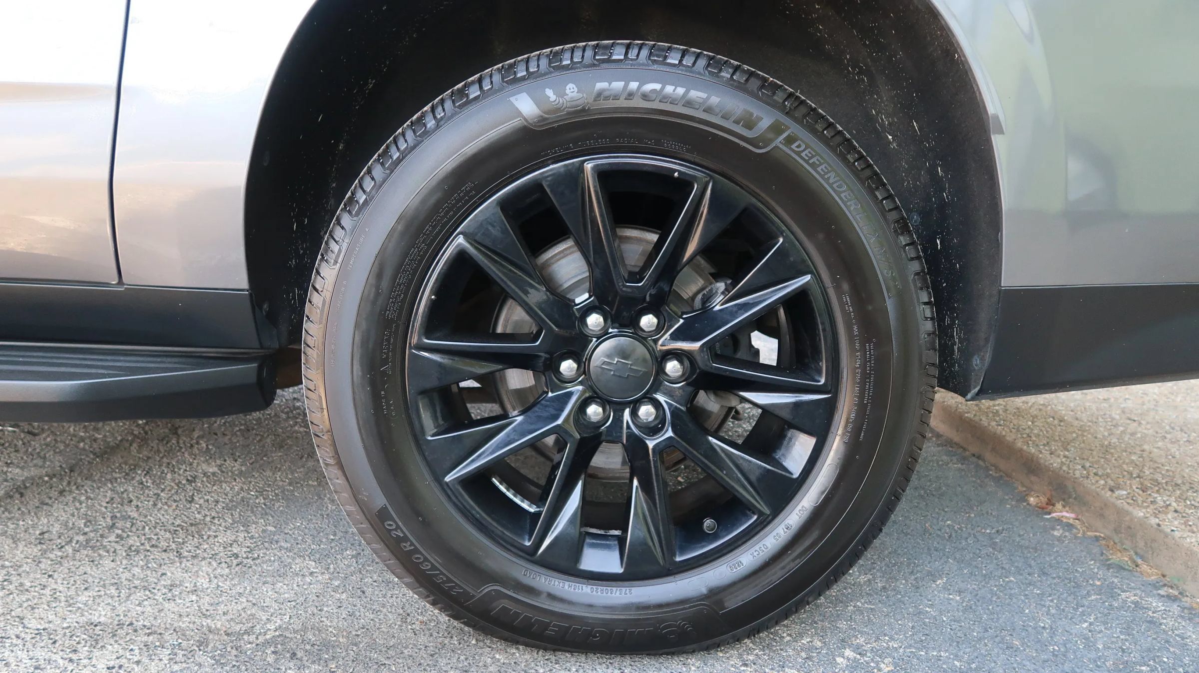 Used 2021 Chevrolet Suburban Premier w/ Premium Package RWD image 56