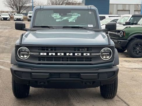 New 2025 Ford Bronco 4-Door AWD/4WD image 2