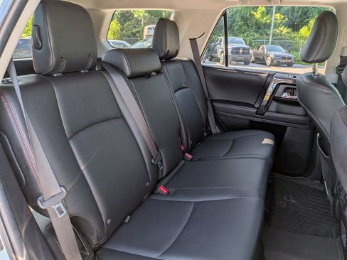 Used 2023 Toyota 4Runner TRD Off-Road Premium w/ Moonroof Package AWD/4WD image 25