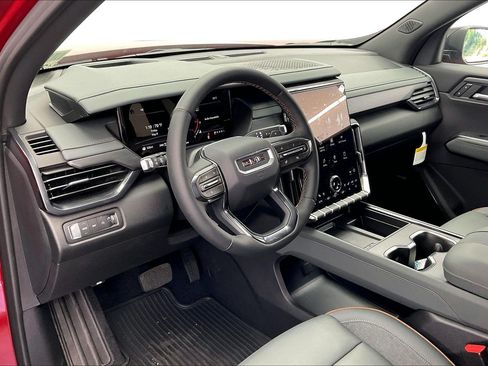 New 2026 GMC Acadia AT4 w/ Luxury Package AWD/4WD image 4