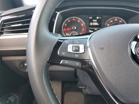 Used 2021 Volkswagen Jetta R-Line image 16