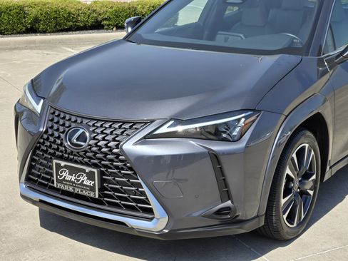Used 2025 Lexus UX 300h FWD w/ Accessory Package (Z1) image 13