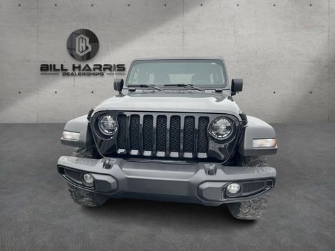 Used 2022 Jeep Wrangler Unlimited Sport image 2