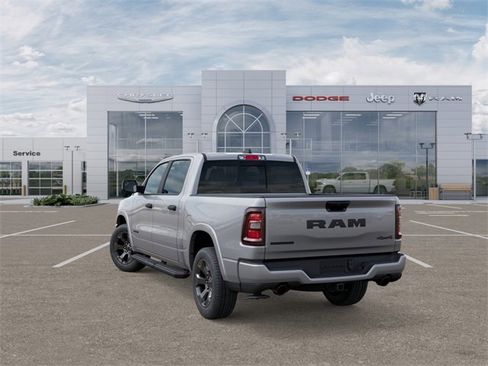 New 2026 RAM 1500 4x4 Crew Cab image 3