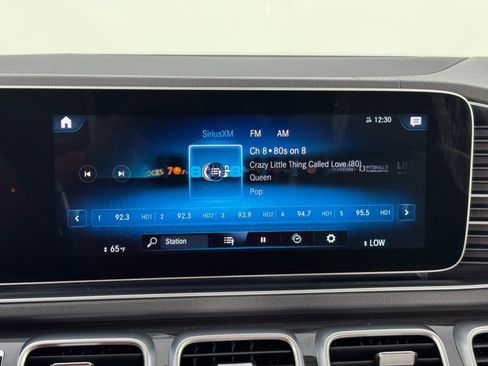 Used 2020 Mercedes-Benz GLS 580 4MATIC image 31