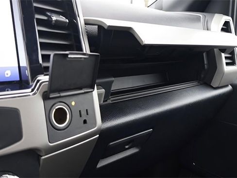 Used 2022 Ford F350 Lariat w/ Lariat Ultimate Package image 9