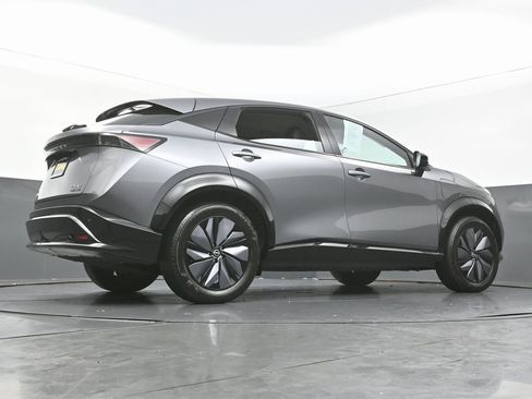 Used 2023 Nissan Ariya AWD image 49