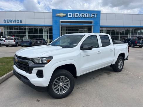 New 2026 Chevrolet Colorado LT RWD image 2