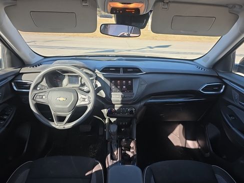 Used 2023 Chevrolet TrailBlazer LT image 15