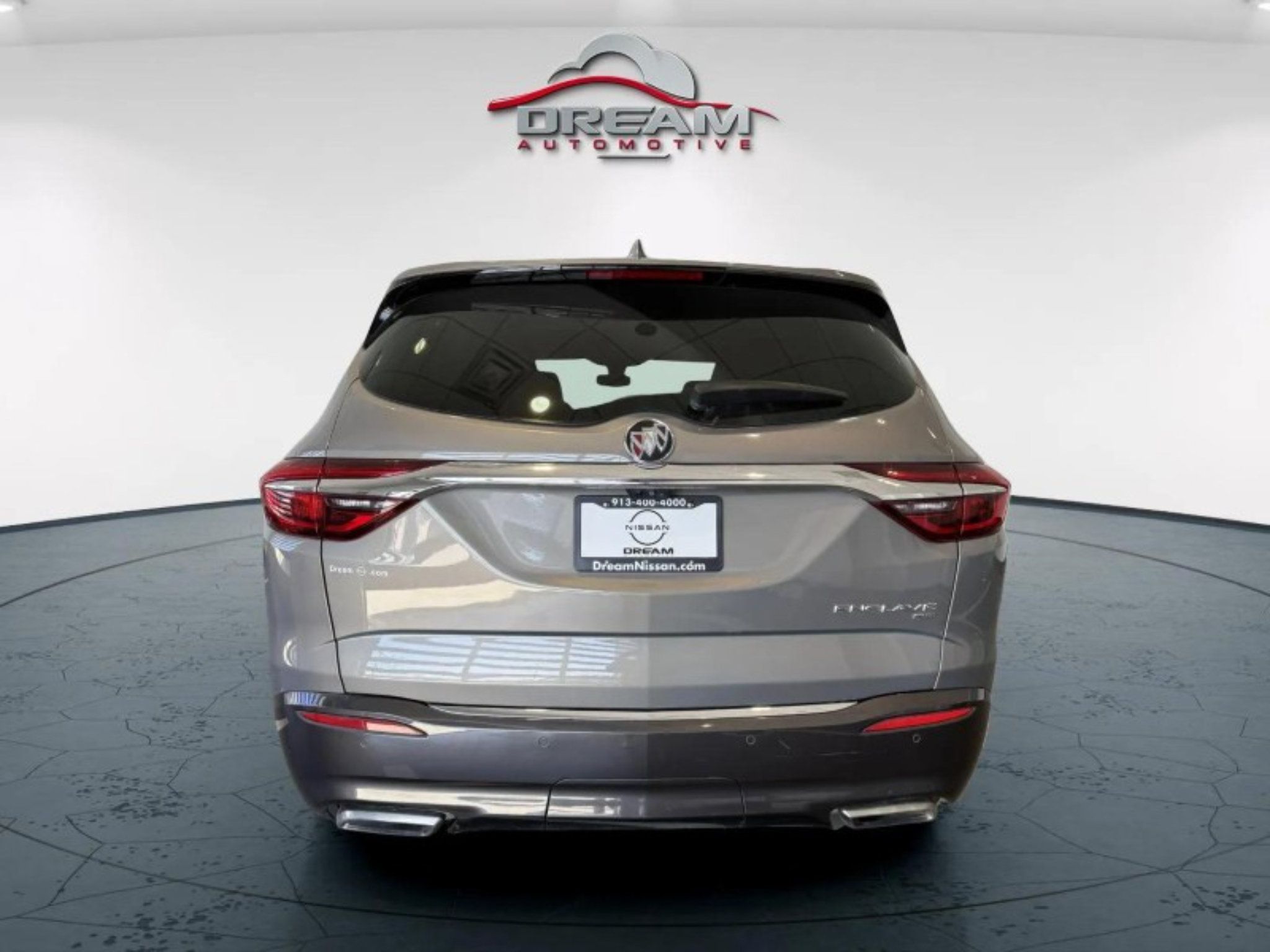 Used 2019 Buick Enclave Avenir w/ Avenir Technology Package AWD/4WD image 26