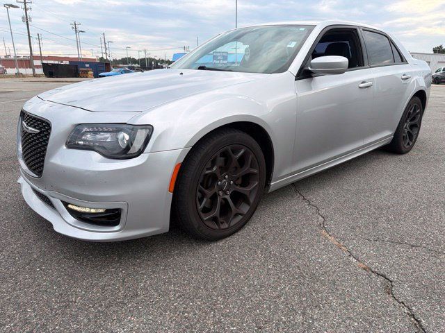 Used 2020 Chrysler 300 S RWD image 7