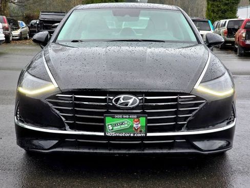 Used 2023 Hyundai Sonata SE w/ Preferred Accessory Package image 2