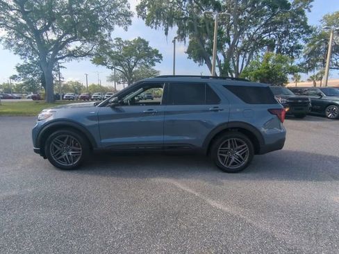 New 2026 Ford Explorer ST-Line w/ ST-Line Street Pack RWD image 8