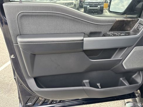 Used 2023 Ford F150 Lariat w/ Equipment Group 502A High image 10