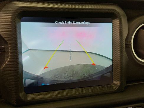 Used 2023 Jeep Wrangler Sahara w/ Cold Weather Group image 23