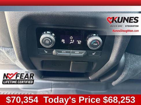 New 2026 GMC Acadia Denali Ultimate w/ LPO, Floor Liner Package AWD/4WD image 46