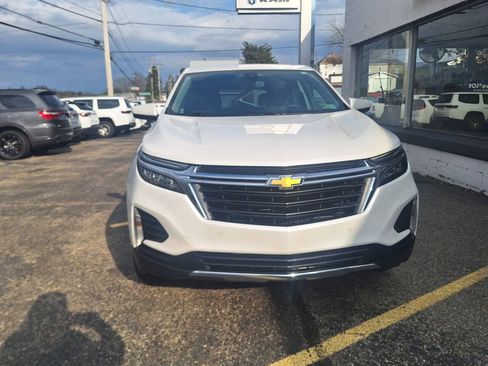 Used 2023 Chevrolet Equinox LT AWD/4WD image 3