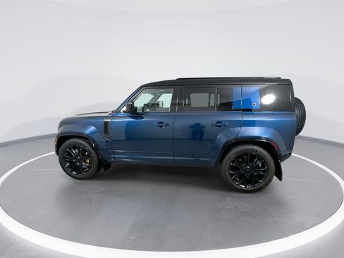 Used 2026 Land Rover Defender 110 OCTA AWD/4WD image 5
