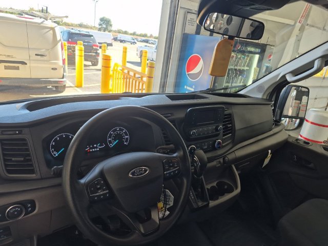 Used 2025 Ford Transit 250 Low Roof w/ Exterior Upgrade Package RWD image 6