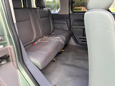 Used 2005 Honda Element LX image 17
