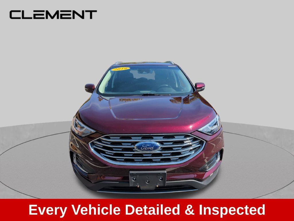 Used 2019 Ford Edge SEL w/ Equipment Group 201A AWD/4WD image 10