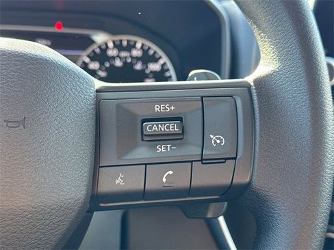 Certified 2025 Nissan Rogue S image 27