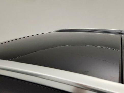 Used 2022 Mercedes-Benz GLC 300 image 10