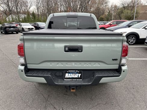 Used 2023 Toyota Tacoma TRD Off-Road image 7