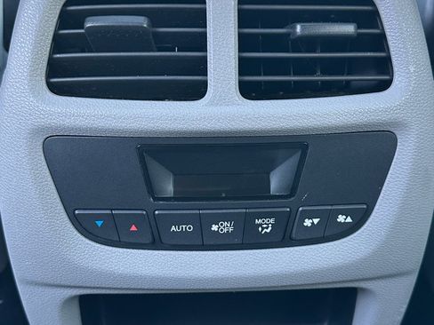 Used 2016 Honda Pilot EX-L image 41