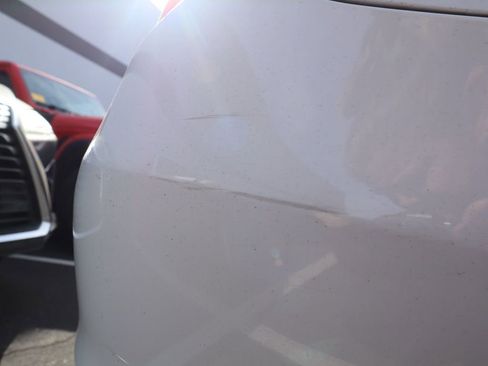 Used 2019 Mercedes-Benz C 300 4MATIC Sedan image 32