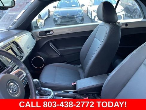 Used 2016 Volkswagen Beetle 1.8T S FWD image 10