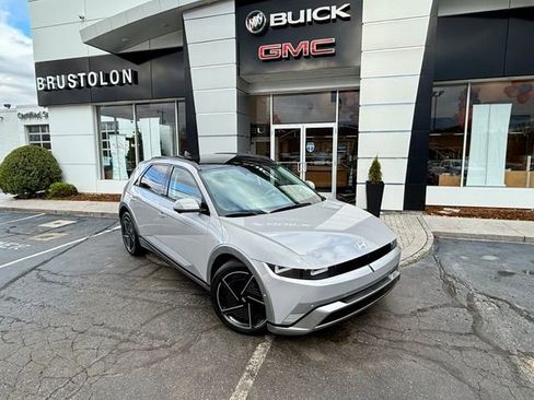 Used 2026 Hyundai Ioniq 5 Limited AWD/4WD image 4