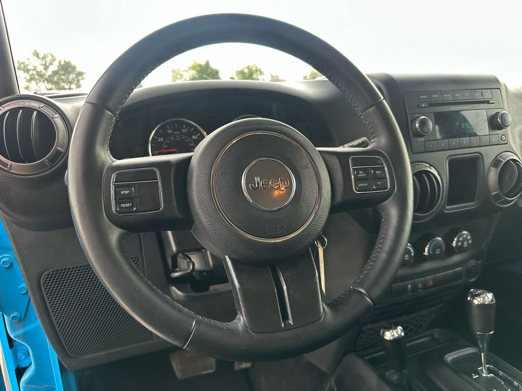 Used 2018 Jeep Wrangler Sport AWD/4WD image 35