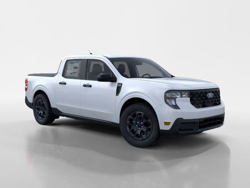 New 2025 Ford Maverick XLT w/ Equipment Group 301A AWD/4WD image 33