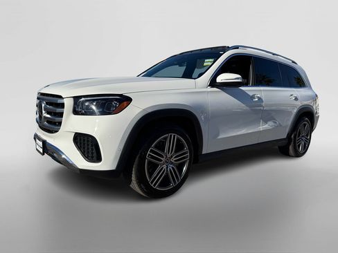 Certified 2024 Mercedes-Benz GLS 450 4MATIC image 9
