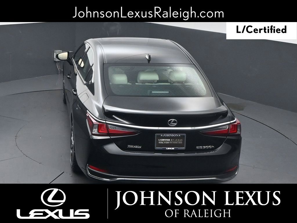 Certified 2024 Lexus ES 300h Ultra Luxury w/ Accessory Package (Z2) FWD image 27