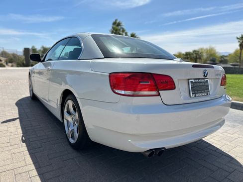 Used 2010 BMW 328i Convertible w/ Premium Pkg RWD image 15