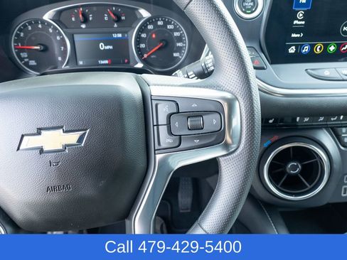 Used 2025 Chevrolet Blazer LT image 24