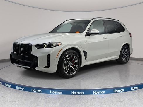 New 2026 BMW X5 xDrive50e w/ Executive Package AWD/4WD image 1