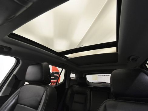Used 2024 GMC Terrain SLT w/ Elevation Edition AWD/4WD image 31