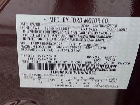 Used 2009 Lincoln MKS FWD image 33