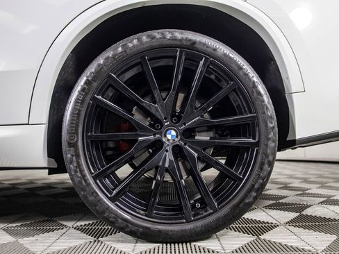 Used 2025 BMW X5 sDrive40i w/ M Sport Package RWD image 11