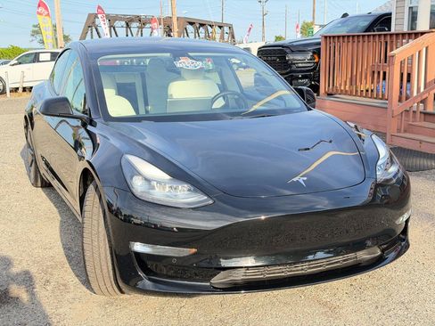 Used 2022 Tesla Model 3 Long Range AWD/4WD image 79