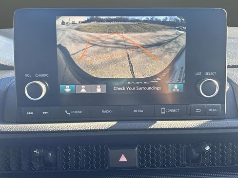 Used 2024 Honda CR-V EX image 10