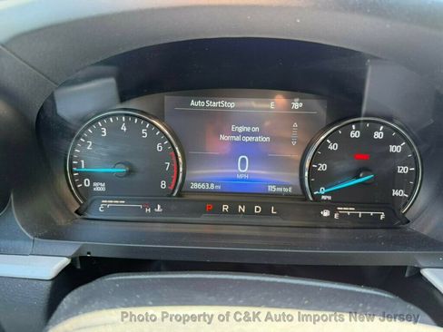 Used 2023 Ford Explorer XLT w/ Equipment Group 202A AWD/4WD image 22